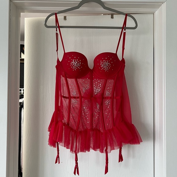 Victoria’s Secret Teddy - Red - Picture 2 of 5